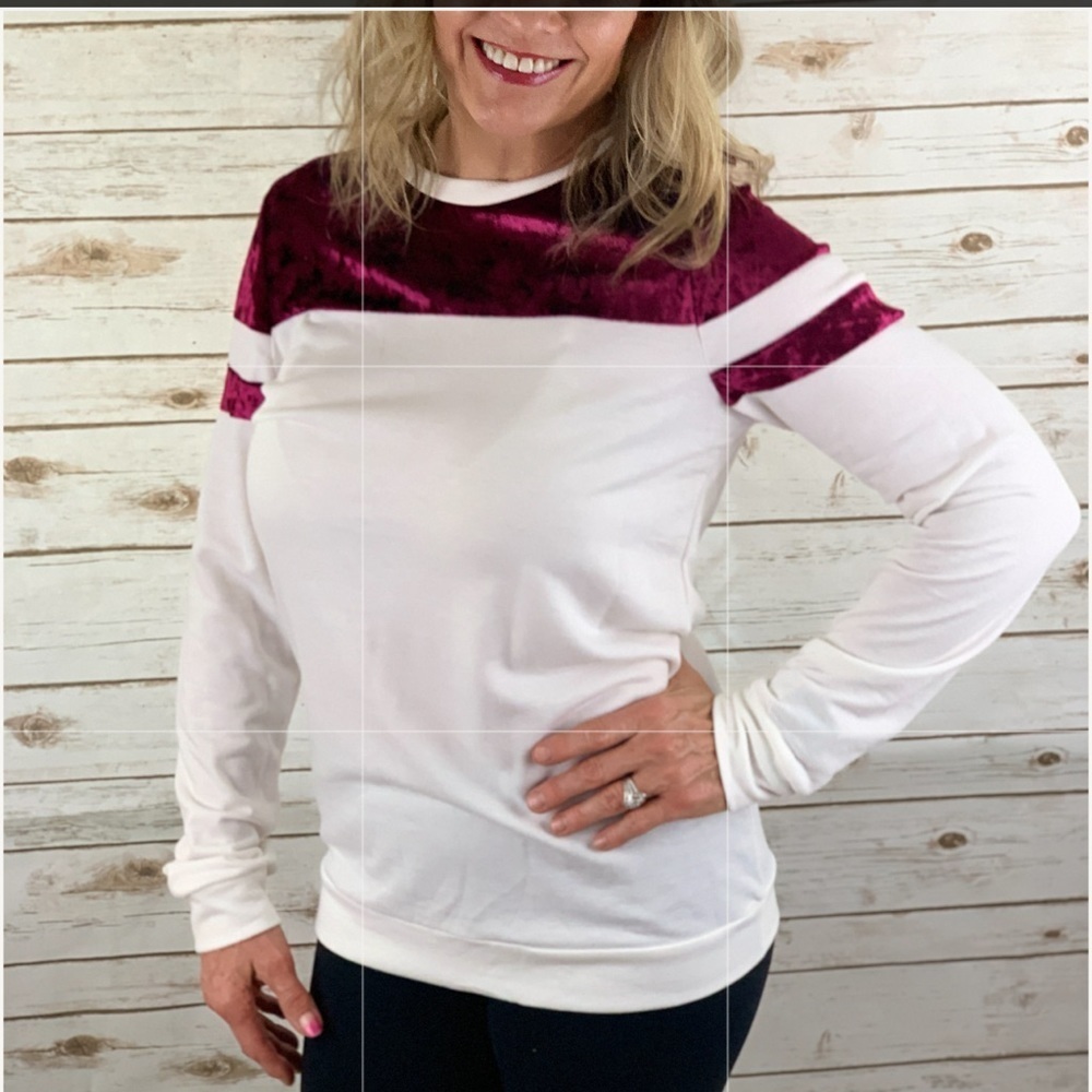 ZUTTER CREW NECK SOFT WHITE FLEECE SWEATSHIRT VELVET ACCENT SHOULDER & SLEEVES
